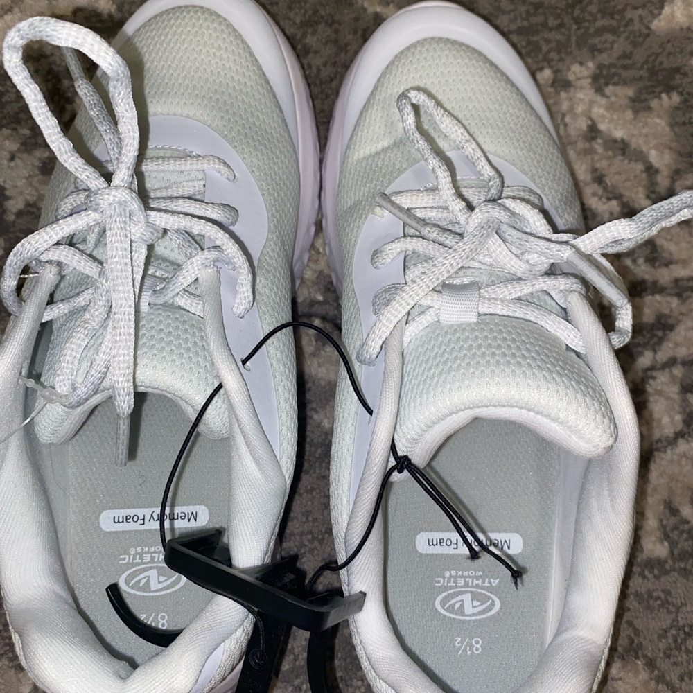 White running Shoes BRAND NEW